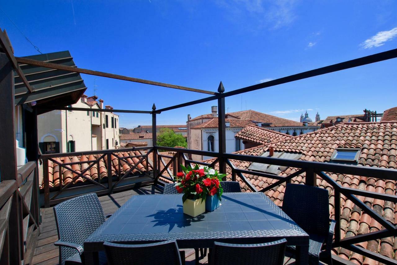 Ca Grimani Private Terrace Apartment Veneţia Exterior foto